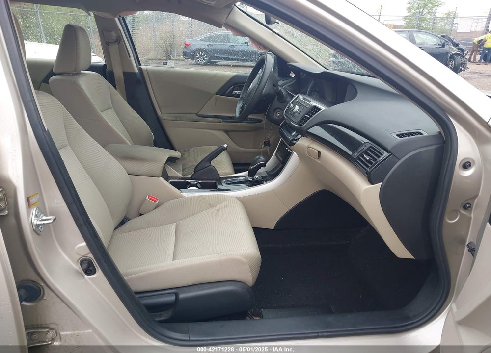 2017 HONDA ACCORD LX VIN: 1HGCR2F35HA148202