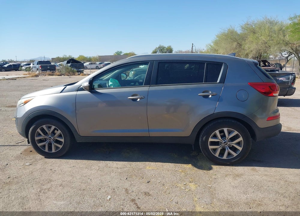2015 KIA SPORTAGE LX VIN: KNDPB3AC9F7737488