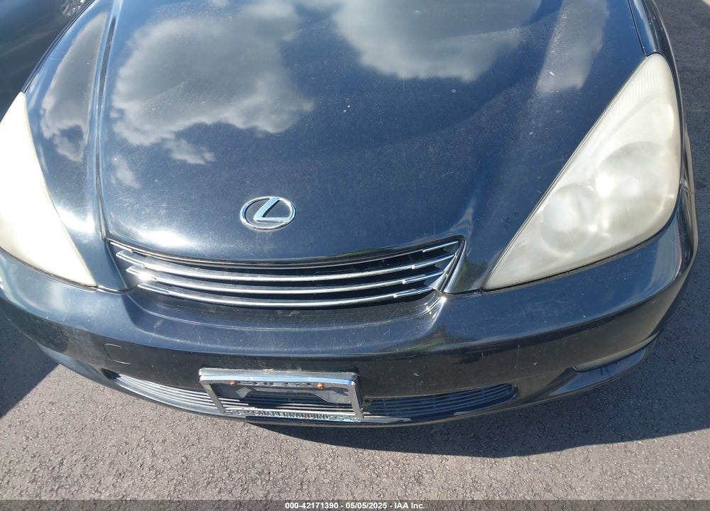 2003 LEXUS ES 300 VIN: JTHBF30G530137539