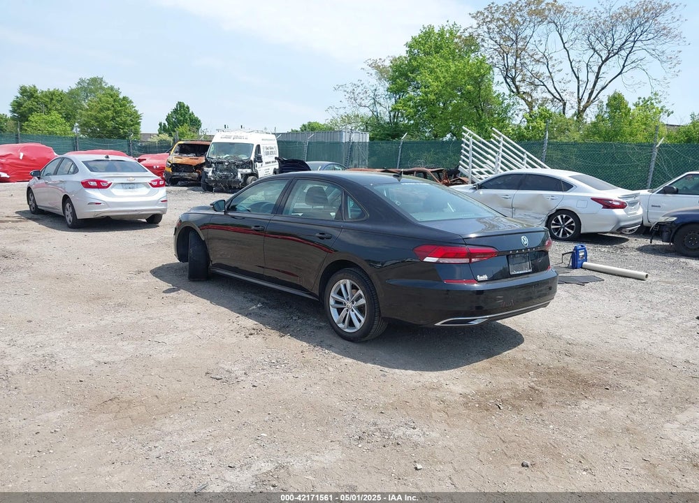 2021 VOLKSWAGEN PASSAT VIN: 1VWAA7A33MC005648