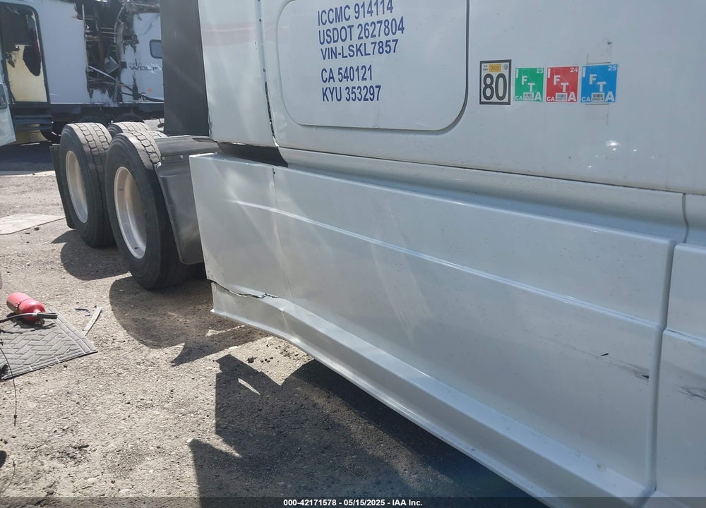2020 FREIGHTLINER NEW CASCADIA 126 VIN: 3AKJHHDRXLSKL7857