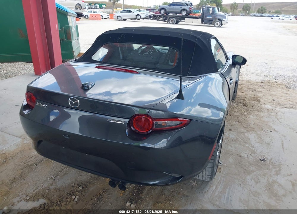 2022 MAZDA MX-5 MIATA VIN: JM1NDAD75N0502727