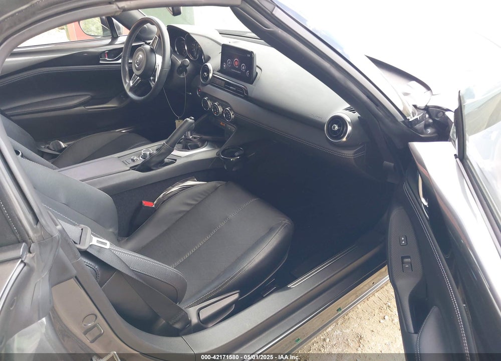 2022 MAZDA MX-5 MIATA VIN: JM1NDAD75N0502727