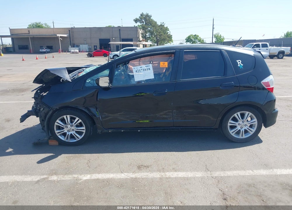 2009 HONDA FIT SPORT VIN: JHMGE88469S057339
