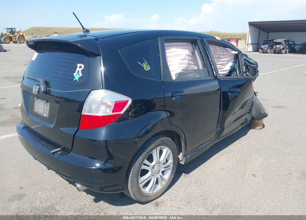 2009 HONDA FIT SPORT VIN: JHMGE88469S057339