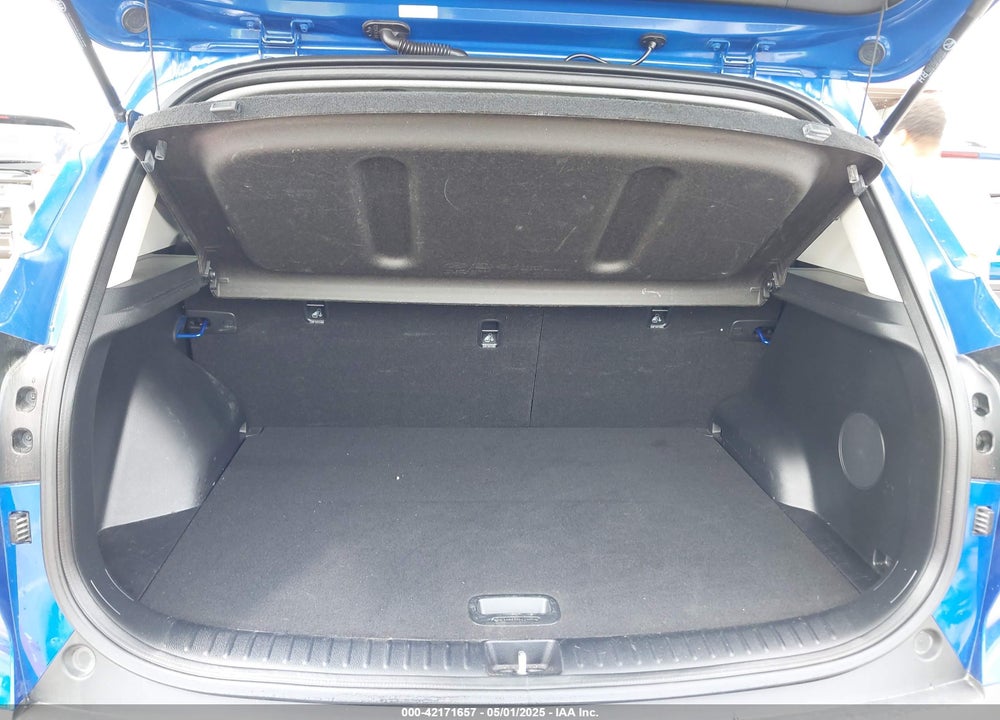 2021 KIA SELTOS VIN: KNDETCA22M7173899