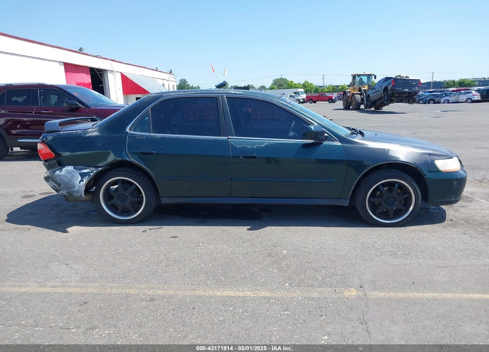 2001 HONDA ACCORD VIN: 1HGCF86661A087194