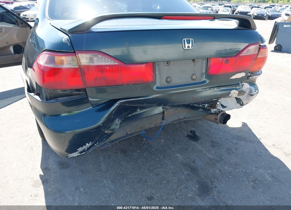 2001 HONDA ACCORD VIN: 1HGCF86661A087194