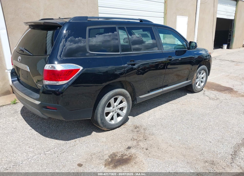 2012 TOYOTA HIGHLANDER SE VIN: 5TDBK3EH5CS164932