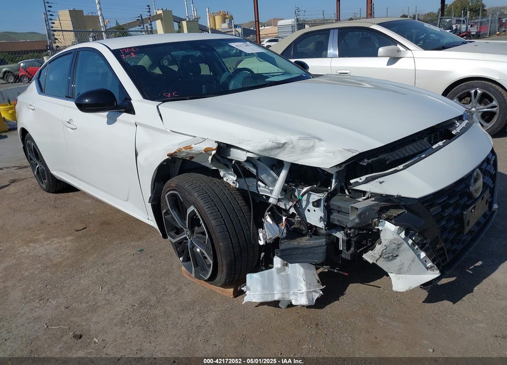 2024 NISSAN ALTIMA SR FWD VIN: 1N4BL4CV0RN313828
