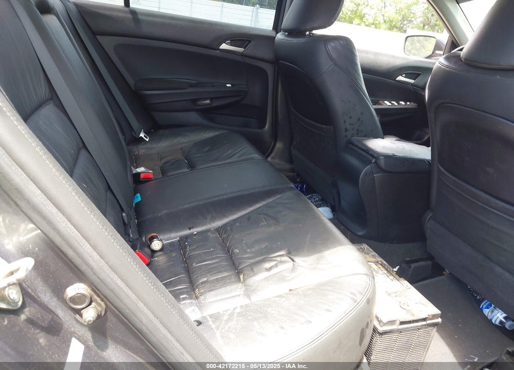 2012 HONDA ACCORD VIN: 1HGCP2F64CA147261