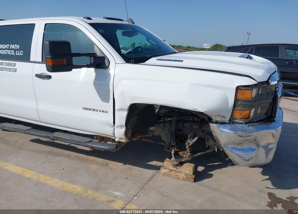 2018 CHEVROLET SILVERADO 3500HD WT VIN: 1GC4KYCYXJF167329
