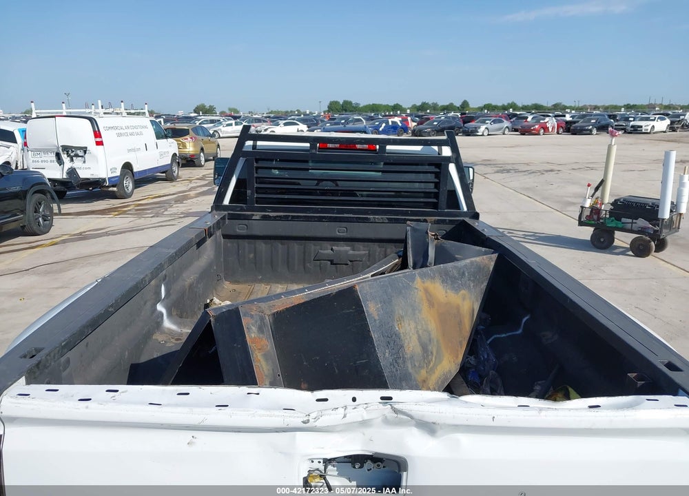2018 CHEVROLET SILVERADO 3500HD WT VIN: 1GC4KYCYXJF167329