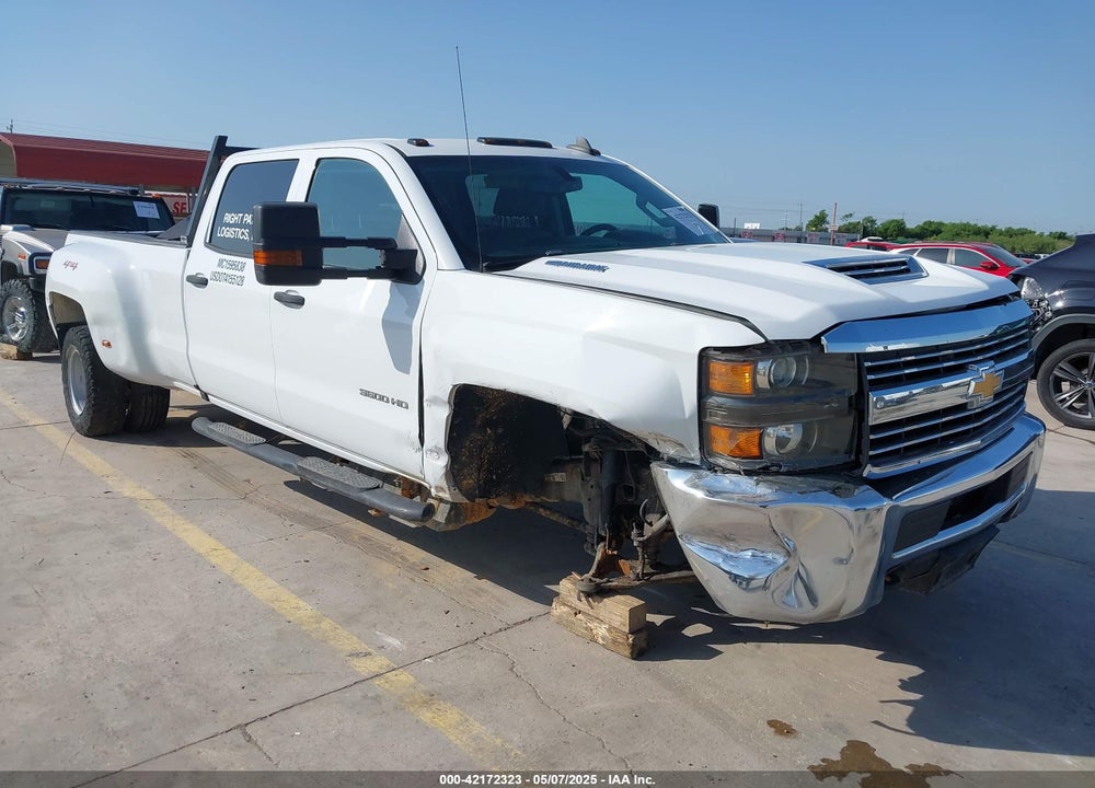 2018 CHEVROLET SILVERADO 3500HD WT VIN: 1GC4KYCYXJF167329
