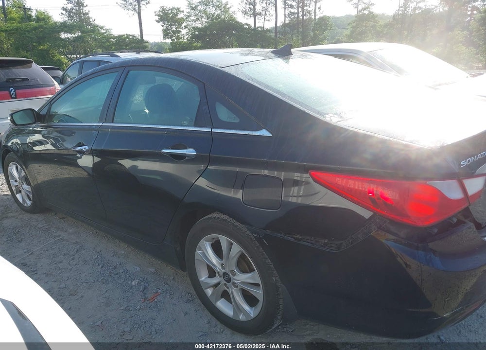 2011 HYUNDAI SONATA VIN: 5NPEC4AC8BH114718