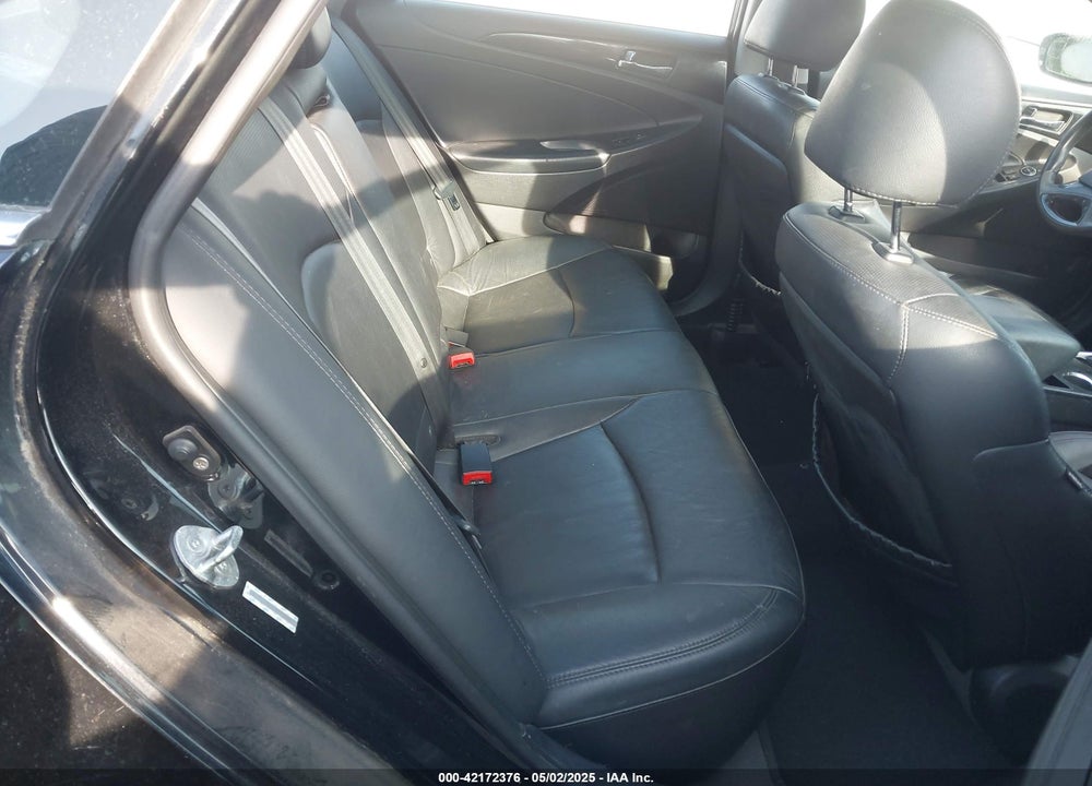 2011 HYUNDAI SONATA VIN: 5NPEC4AC8BH114718