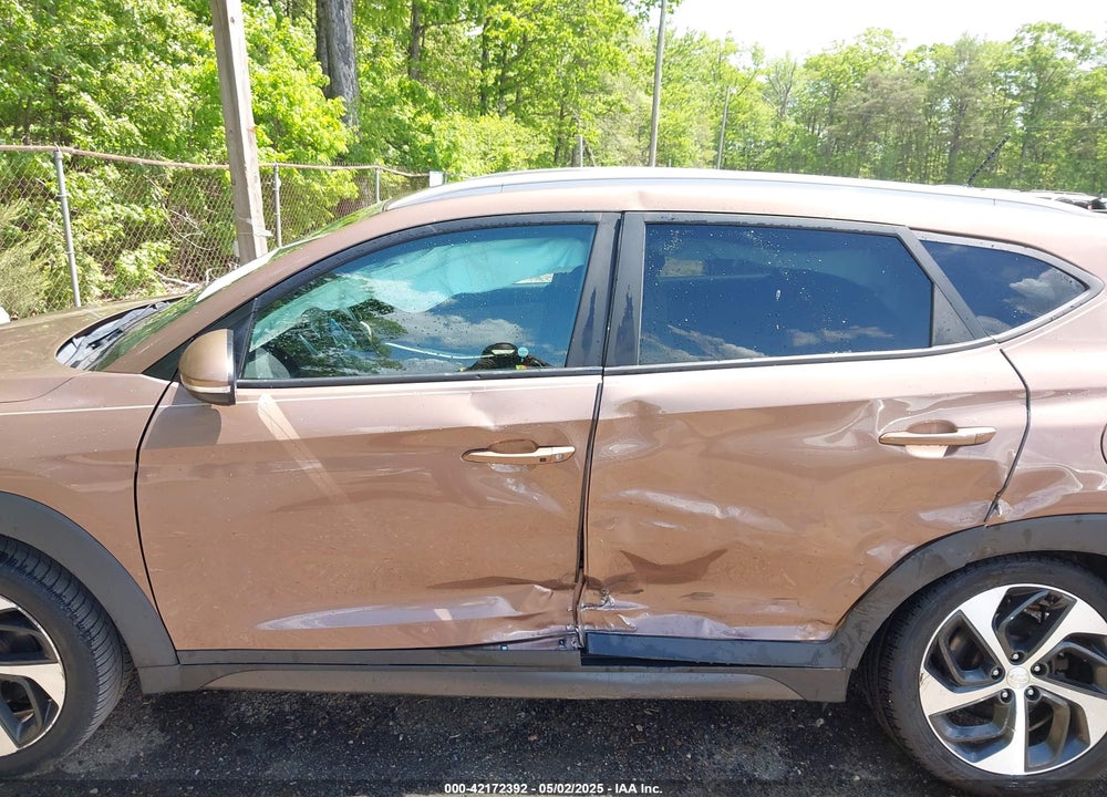 2016 HYUNDAI TUCSON SPORT VIN: KM8J3CA20GU062106