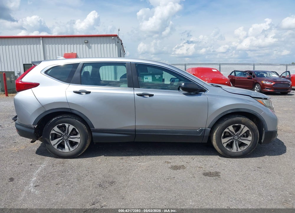 2017 HONDA CR-V LX VIN: 7FARW5H36HE003231