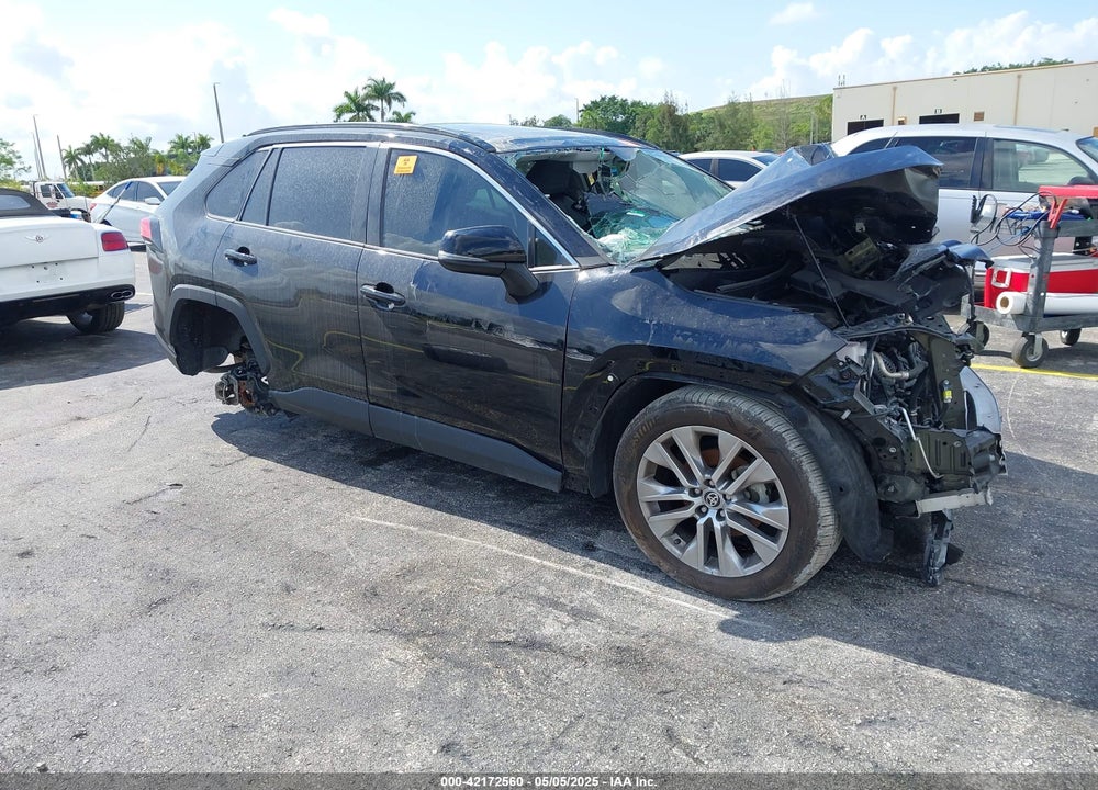 2022 TOYOTA RAV4 VIN: 2T3C1RFVXNC195269