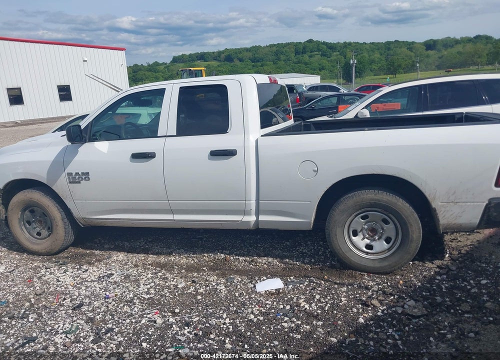 2020 RAM 1500 CLASSIC VIN: 1C6RR6FG0LS103679