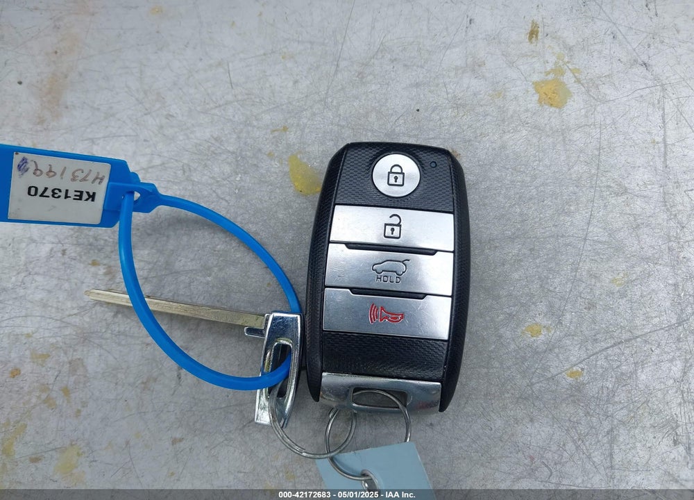 2017 KIA SOUL VIN: KNDJP3A52H7473199