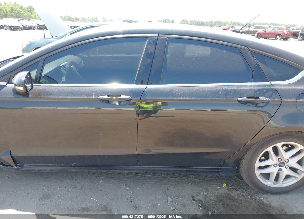2015 FORD FUSION SE VIN: 3FA6P0HD3FR125991