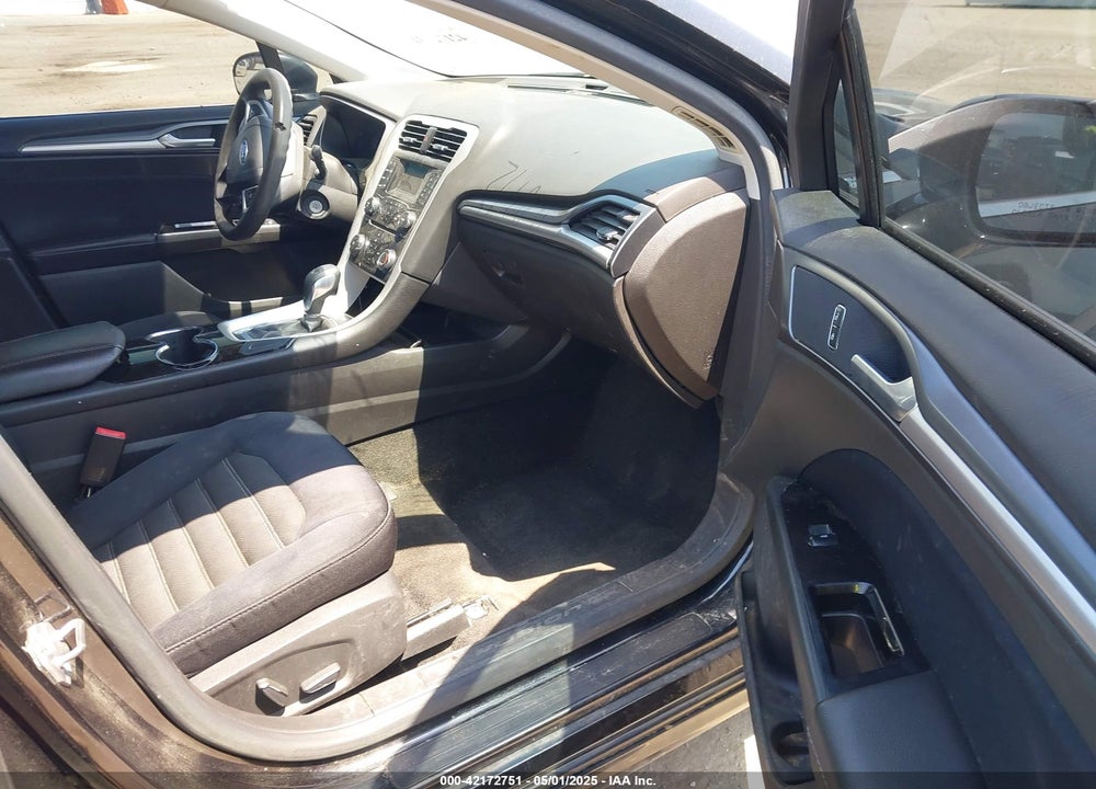 2015 FORD FUSION SE VIN: 3FA6P0HD3FR125991