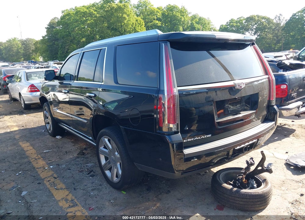 2017 CADILLAC ESCALADE VIN: 1GYS3CKJ2HR121993