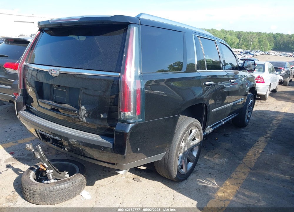2017 CADILLAC ESCALADE VIN: 1GYS3CKJ2HR121993