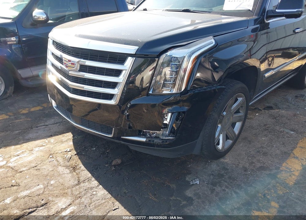 2017 CADILLAC ESCALADE VIN: 1GYS3CKJ2HR121993