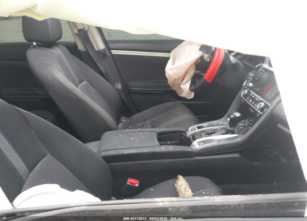 2019 HONDA CIVIC VIN: 19XFC1F35KE016973