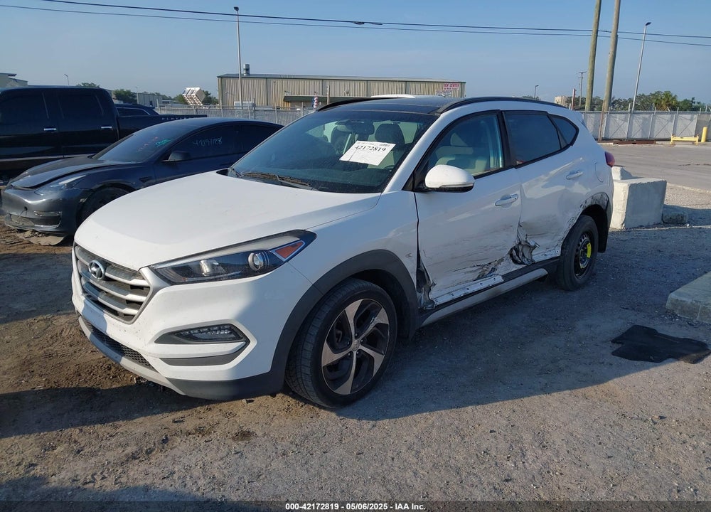2018 HYUNDAI TUCSON VALUE VIN: KM8J33A2XJU648190