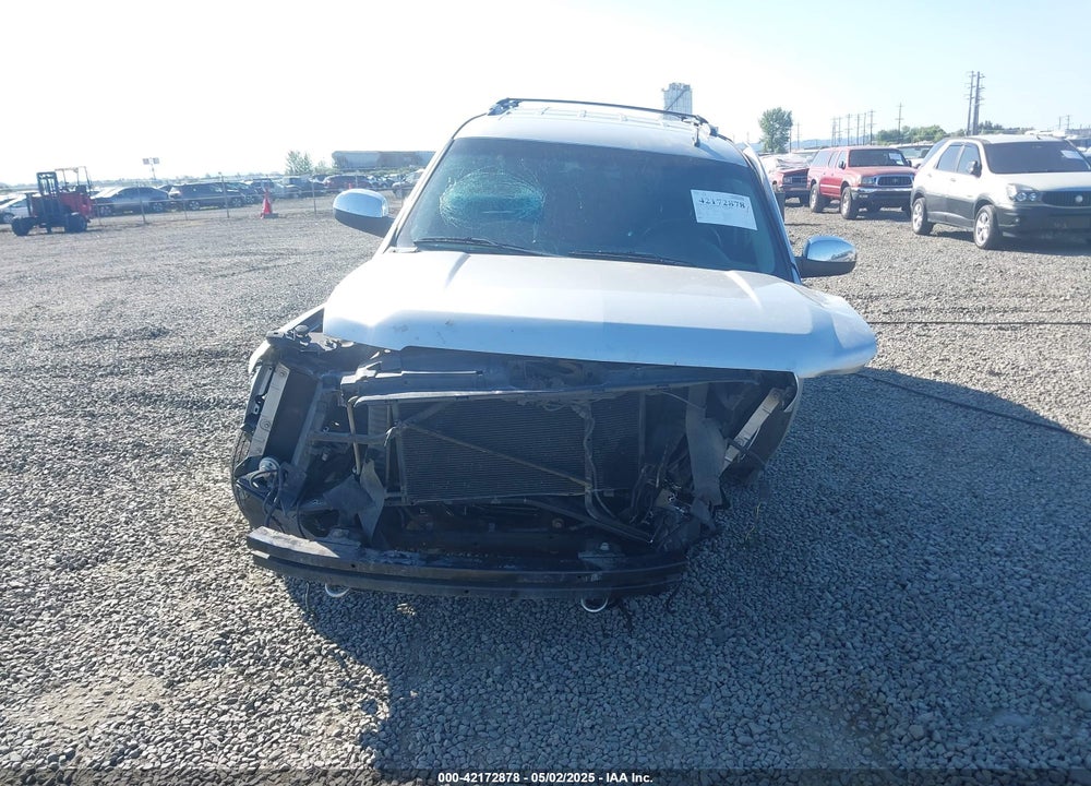 2013 CHEVROLET TAHOE LTZ VIN: 1GNSKCE08DR320916