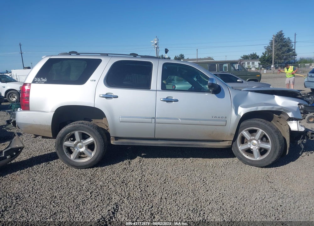 2013 CHEVROLET TAHOE LTZ VIN: 1GNSKCE08DR320916