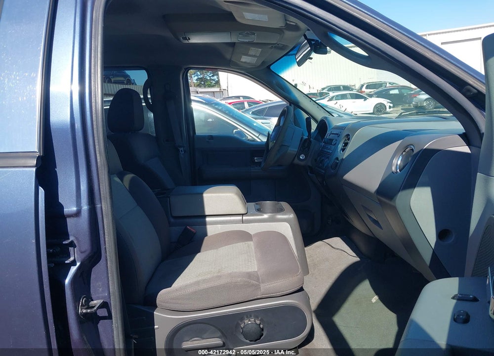 2005 FORD F-150 XLT VIN: 1FTRW12W35KE99045