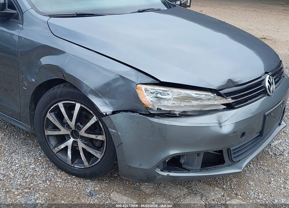 2013 VOLKSWAGEN JETTA VIN: 3VW2K7AJ5DM369293