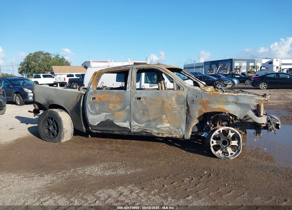 2013 RAM 1500 VIN: 1C6RR7KT1DS554999