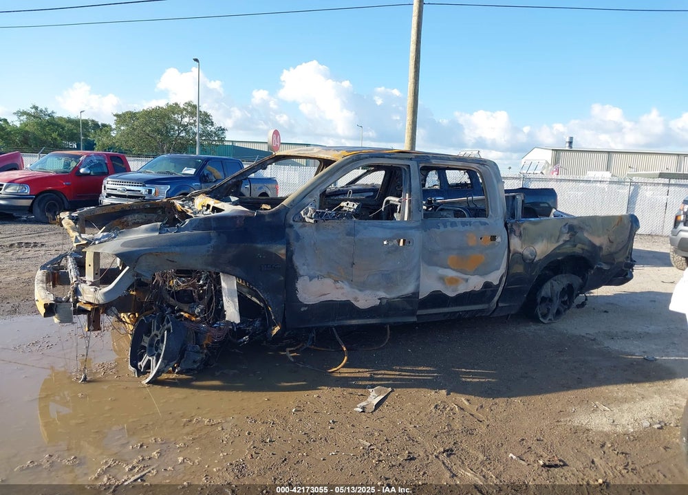 2013 RAM 1500 VIN: 1C6RR7KT1DS554999