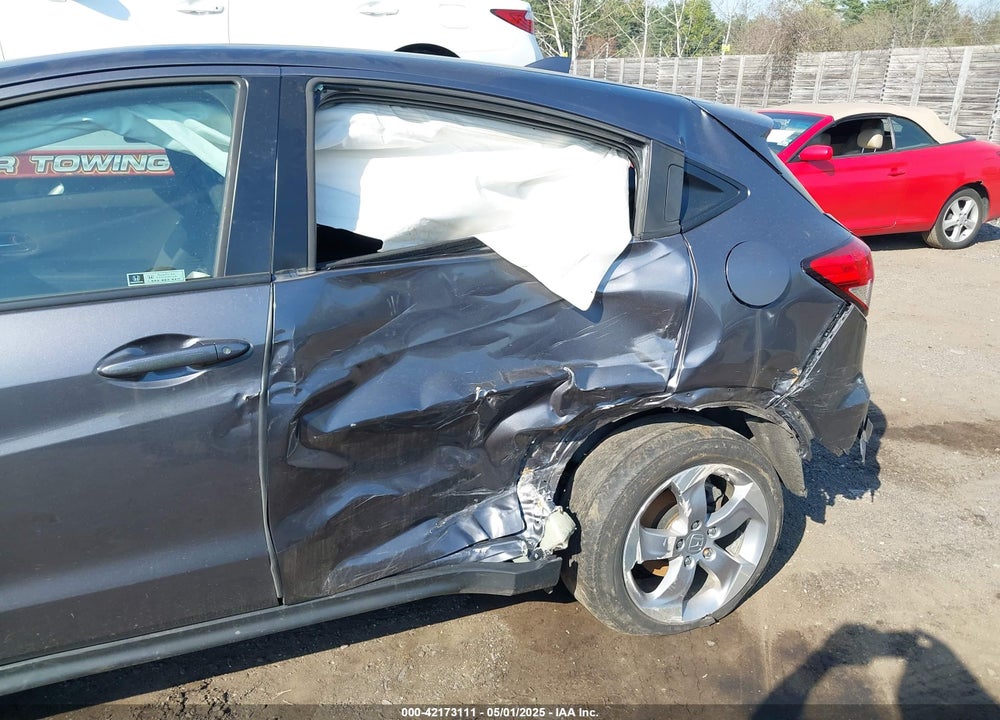 2021 HONDA HR-V VIN: 3CZRU6H3XMM755358