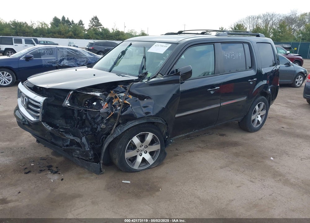 2012 HONDA PILOT TOURING VIN: 5FNYF4H97CB029657