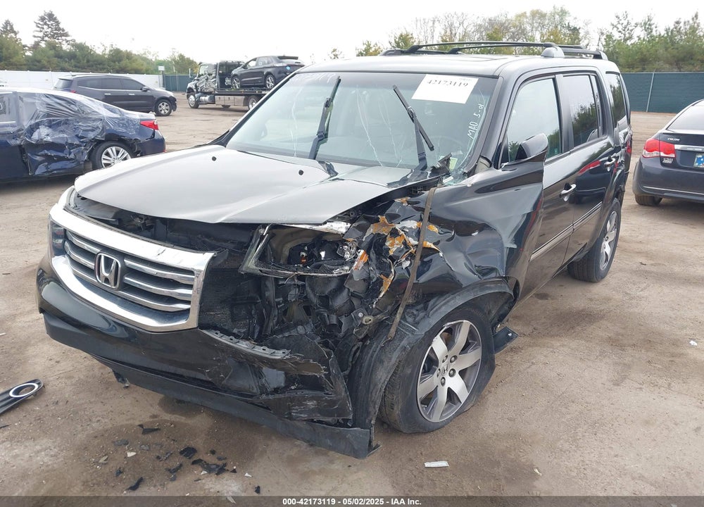 2012 HONDA PILOT TOURING VIN: 5FNYF4H97CB029657