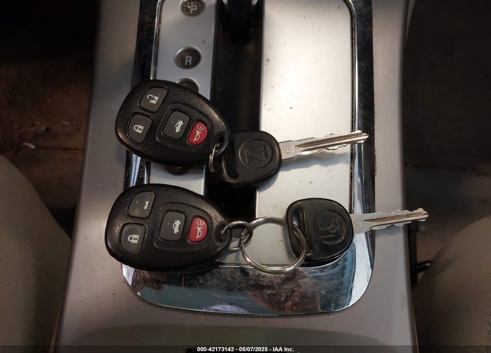 2008 SATURN AURA VIN: 1G8ZS57B48F240287