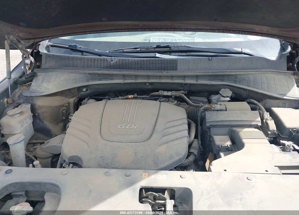 2017 KIA SORENTO 3.3L LX VIN: 5XYPGDA57HG227896