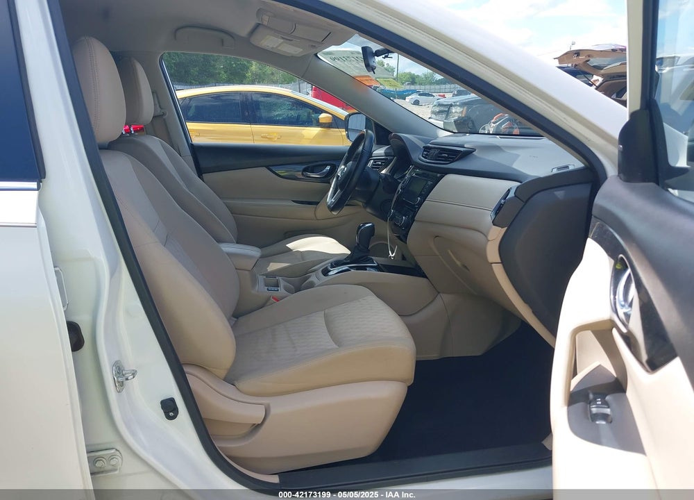 2018 NISSAN ROGUE VIN: JN8AT2MT0JW455557