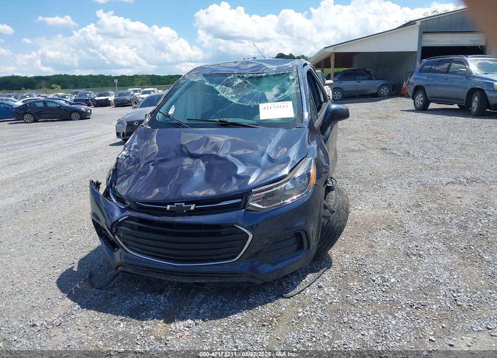 2019 CHEVROLET TRAX VIN: 3GNCJNSB2KL237382