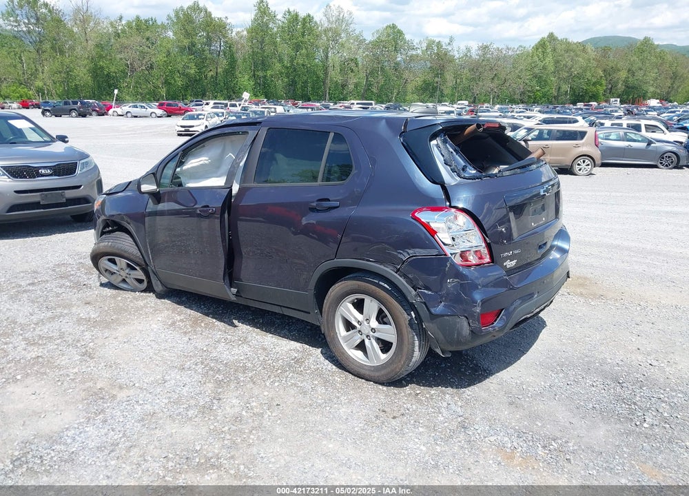 2019 CHEVROLET TRAX VIN: 3GNCJNSB2KL237382