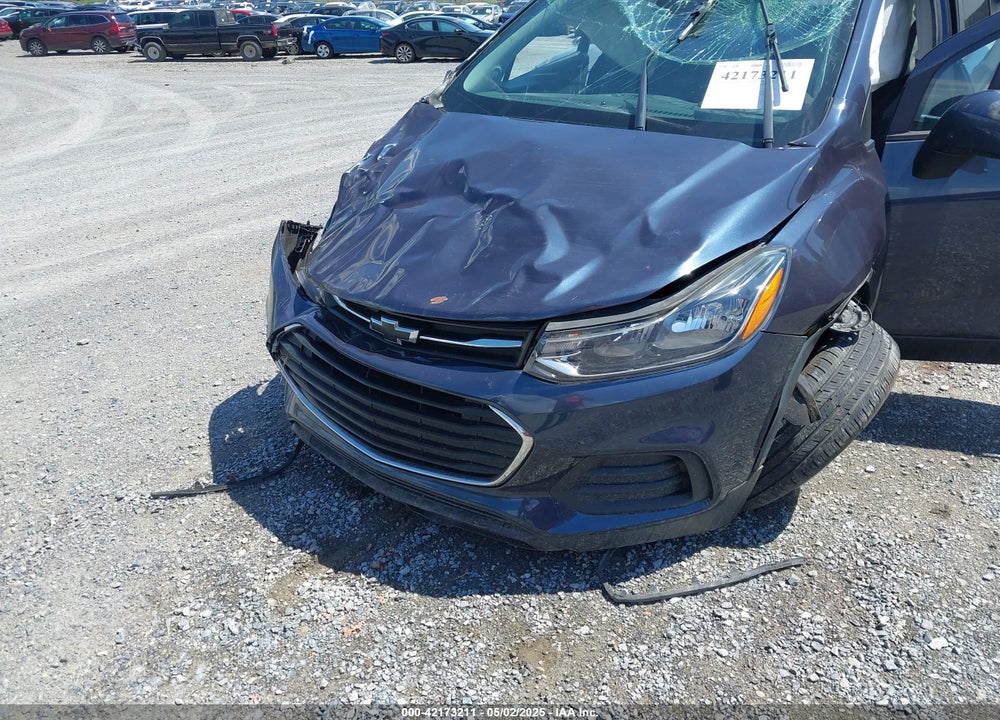 2019 CHEVROLET TRAX VIN: 3GNCJNSB2KL237382