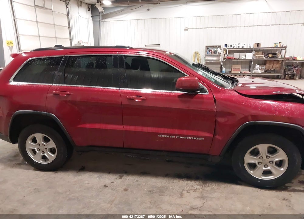 2015 JEEP GRAND CHEROKEE LAREDO VIN: 1C4RJFAG3FC804738