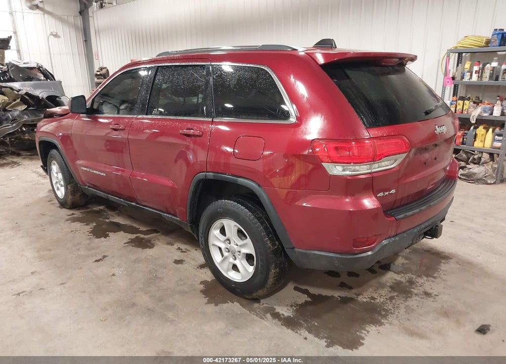 2015 JEEP GRAND CHEROKEE LAREDO VIN: 1C4RJFAG3FC804738