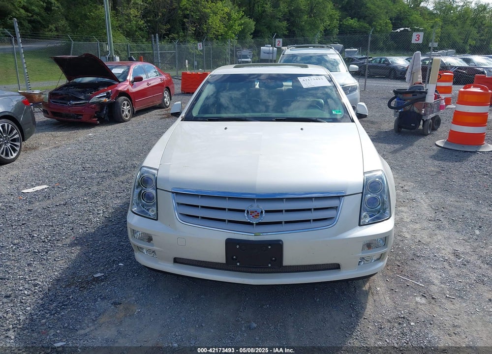 2007 CADILLAC STS VIN: 1G6DW677070114812